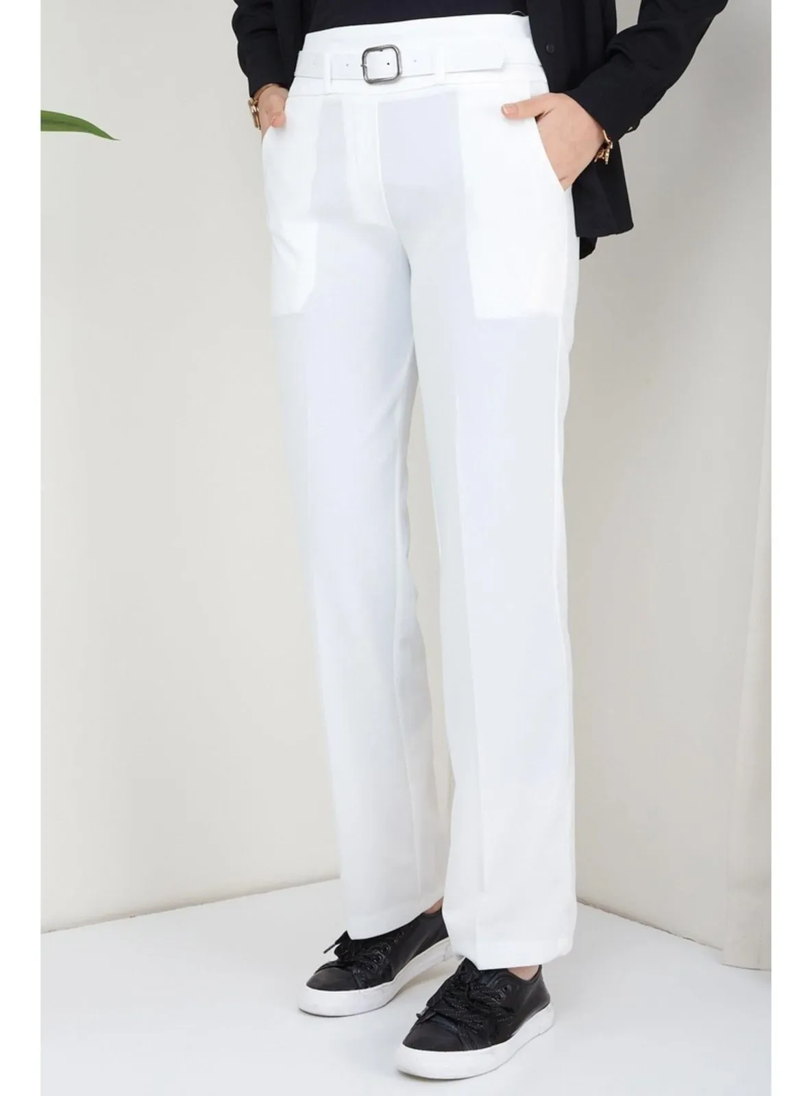 White - Pants
